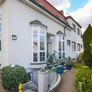 Altenescher Weg J Berlin